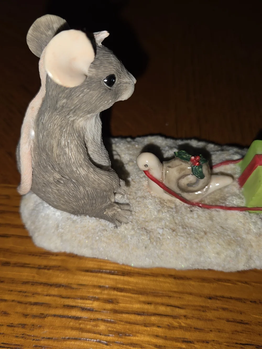 charming tails waiting for christmas